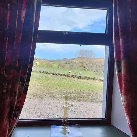 The Wee Hous Cresslough Creeslough