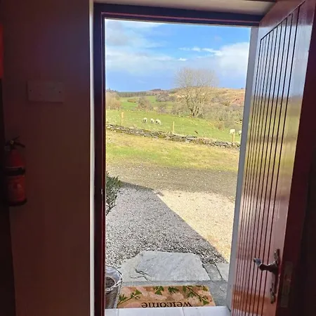 The Wee Hous Cresslough Creeslough