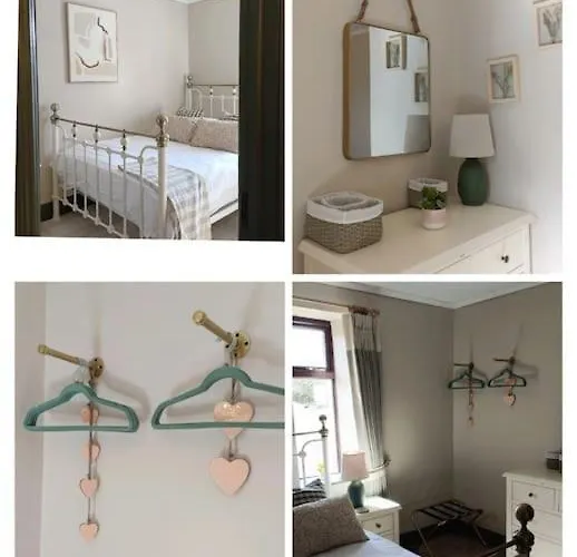 The Wee Hous Cresslough Creeslough