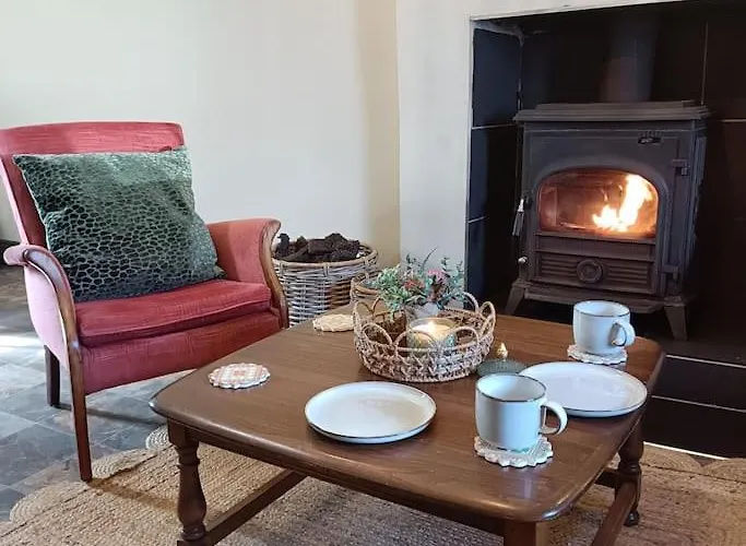 The Wee Hous Cresslough *