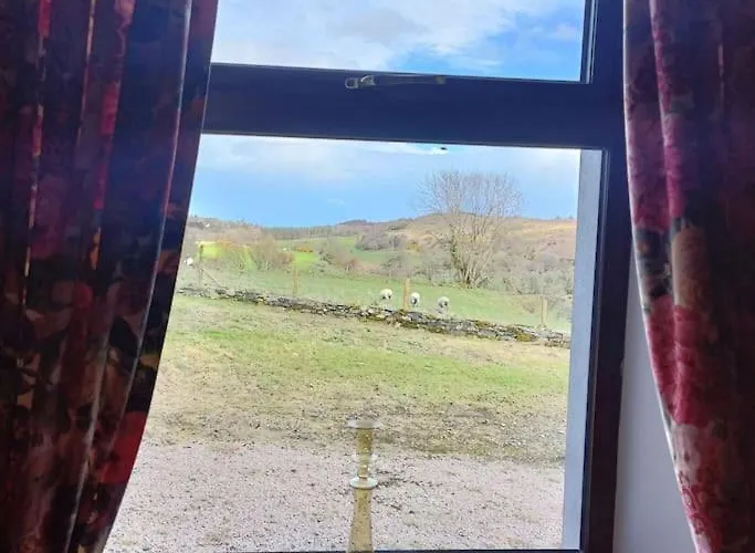 The Wee Hous Cresslough Creeslough