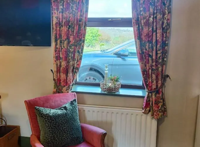 The Wee Hous Cresslough 펜션 Creeslough